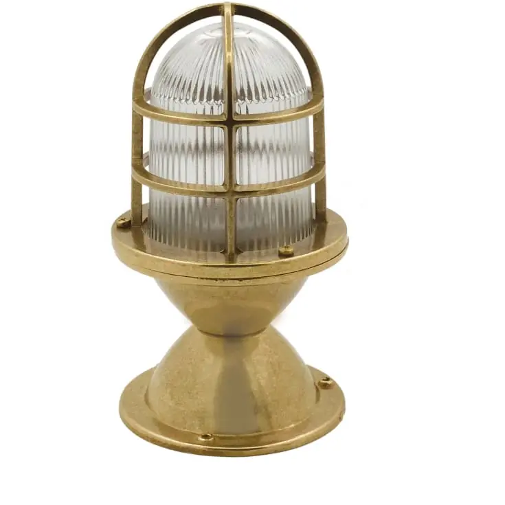 Ekspreslevering - Andromeda 462 bedlampe
