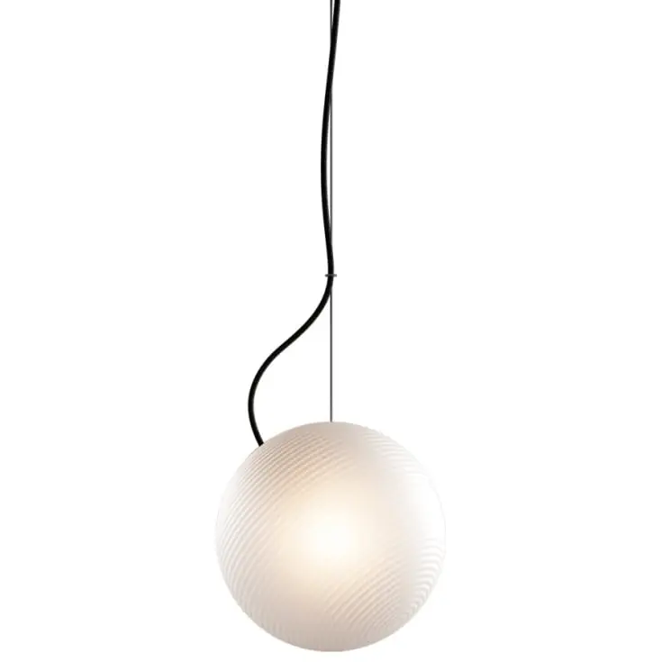 Nordic Tales Bright Ripple pendel, sort ledning | Topprodukt