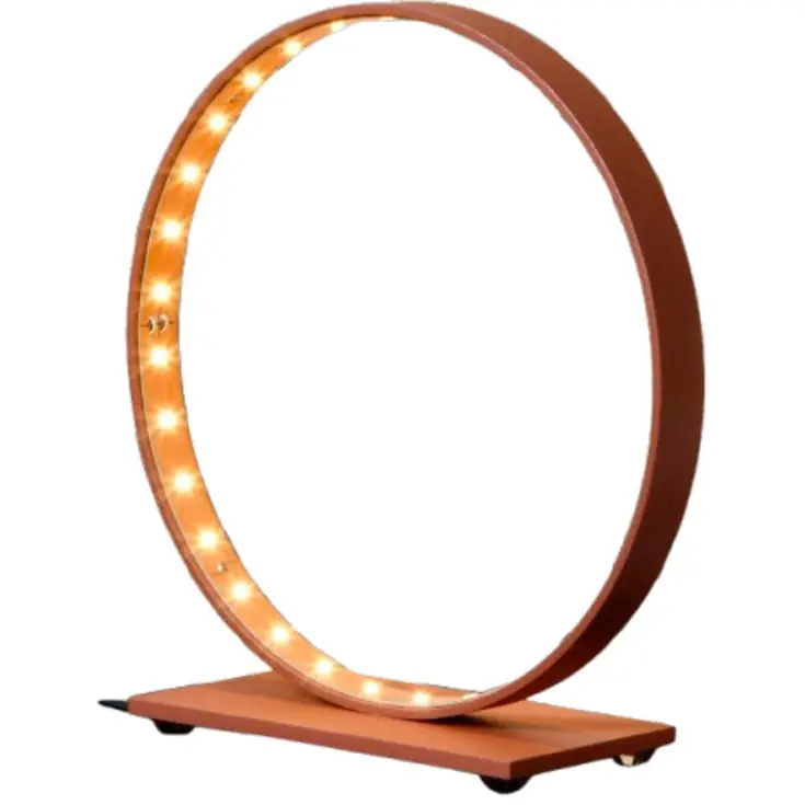 Populær - Le Deun Luminaires Nano bordlampe, rustfarvet