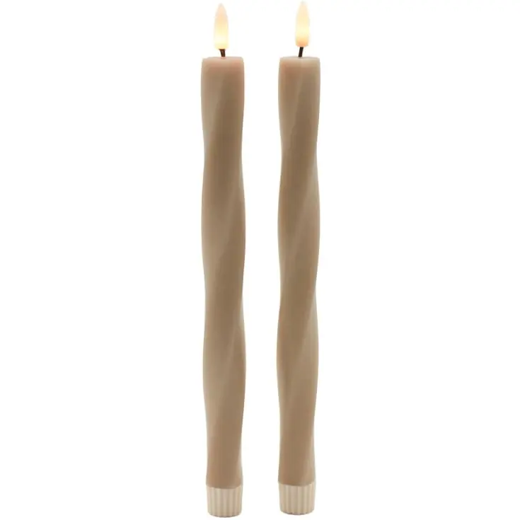 Bestil nemt - Sirius Sille Nordic Sculpture Twist kunstig stearinlys, brun