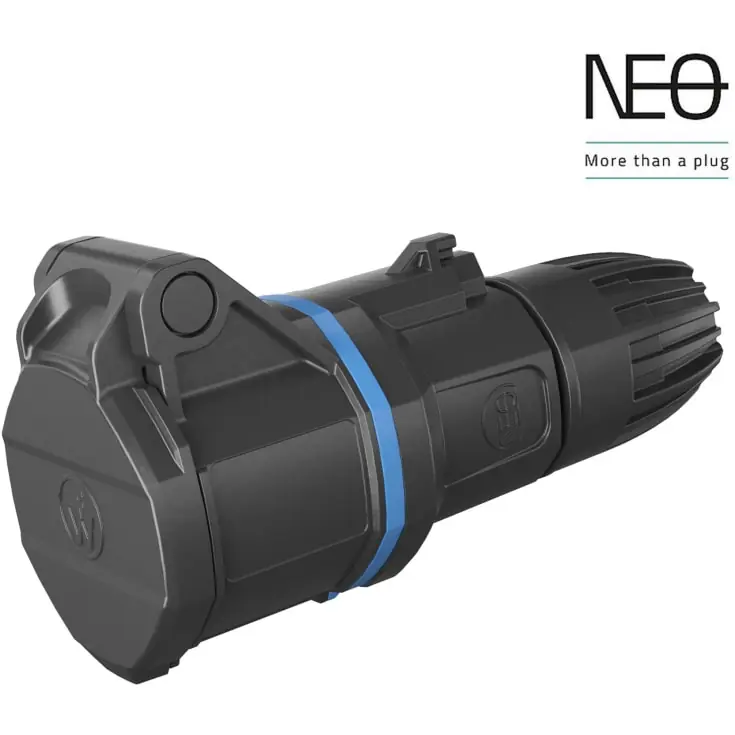 Netop kommet | Sort CEE forlængerled 2P+J 250V 16A