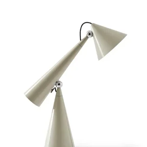 Dagens tilbud - Pose Task LED Bordlampe fra Tom Dixon
