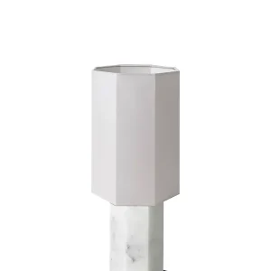 The Eight Over Eight Lamp Small, white marble fra Louise Roe | Outlet