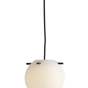 Bestil i dag | Koi Pendel, white/black Ø19 fra Frandsen