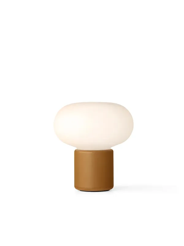 Nem betaling - Karl-Johan portable bordlampe, Ochre Yellow fra New Works