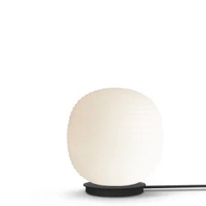 Lantern Globe bordlampe medium, fra New Works - Så længe lager haves