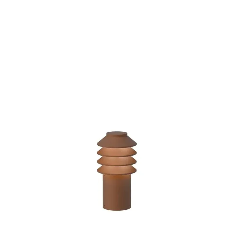 Bysted Garden Lav - Udendørslampe - Corten (Louis Poulsen, Havepullert m. Base & Adapter) - Kun denne uge
