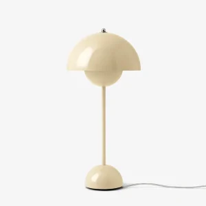 FLOWERPOT VP3 - BORDLAMPE - IVORY - Kan købes nu