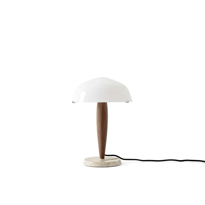 Spar ekstra - Herman SHY3 Bordlampe Opal/Oiled Walnut