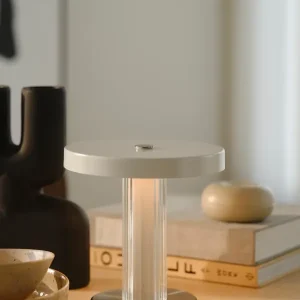 Særpris | Trezzi Portable Bordlampe Hvid - Design For The People